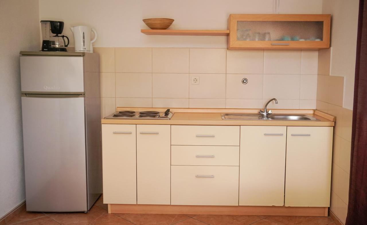 Novigrad Istria Apartments Roberta מראה חיצוני תמונה